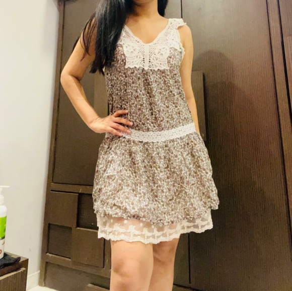 Dresses & Skirts - Printed bohemian lace dress